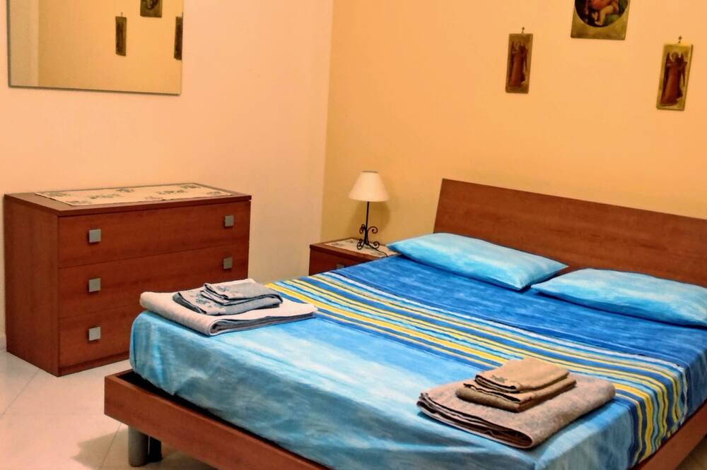 Photo of Bedroom in Termini Imerese