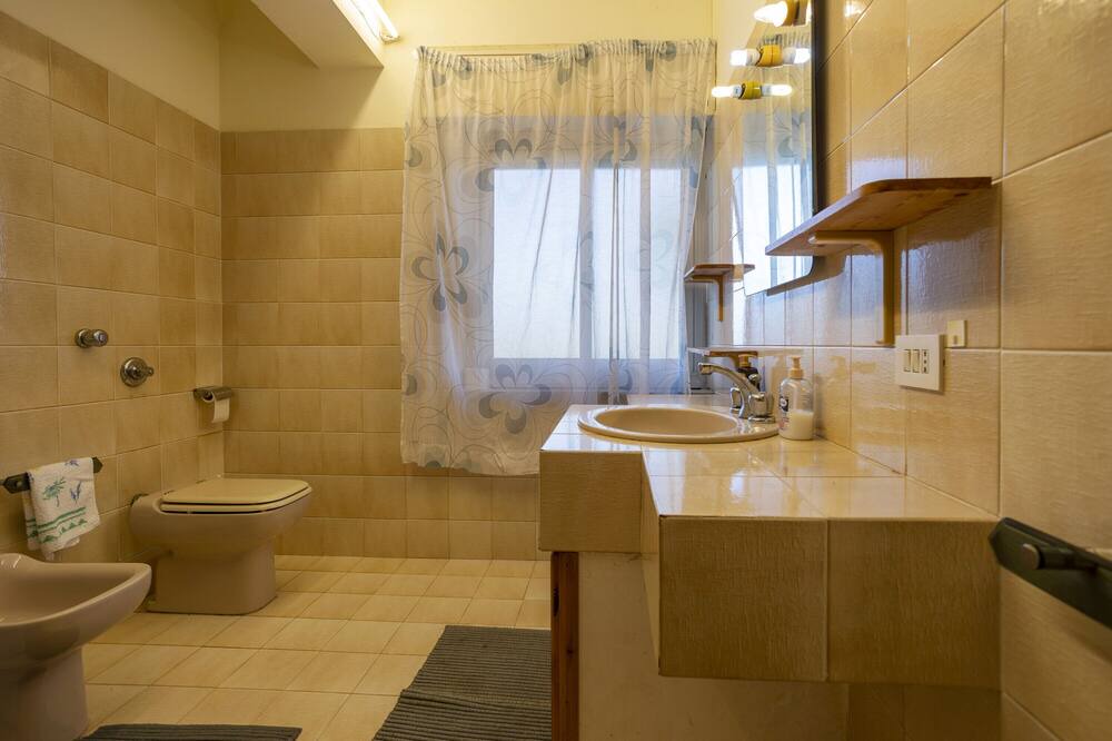 Photo of Bathroom in Mockarta