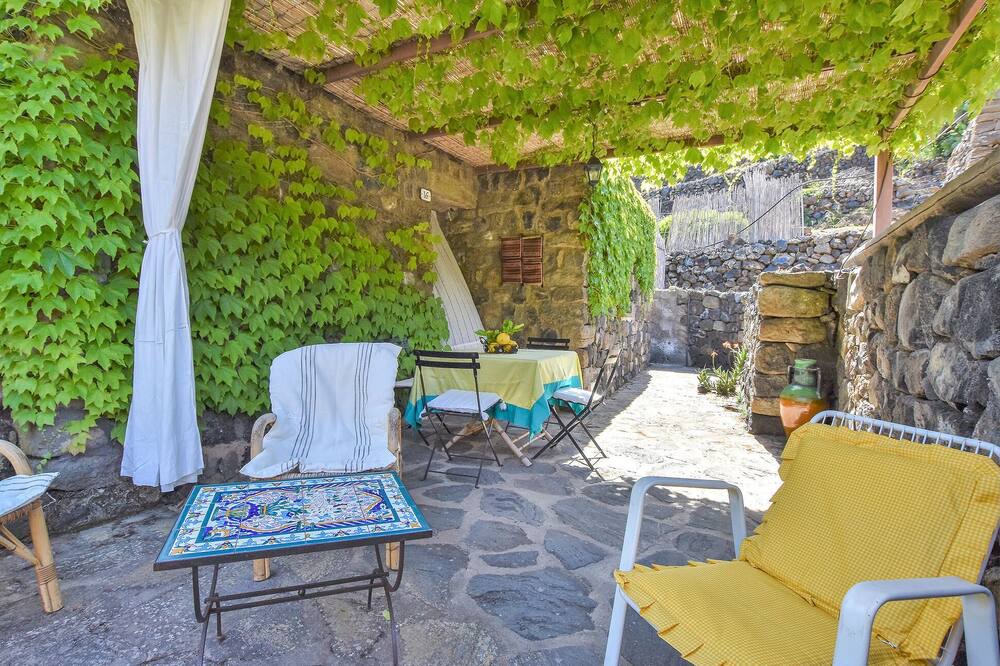 Photo of Patio Balcony in Kamma