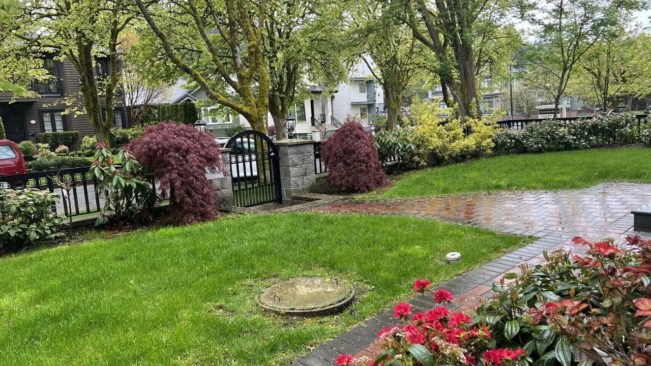 Photo of Outdoor in West Point Grey