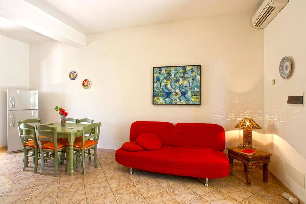 Photo of Livingroom in Macari
