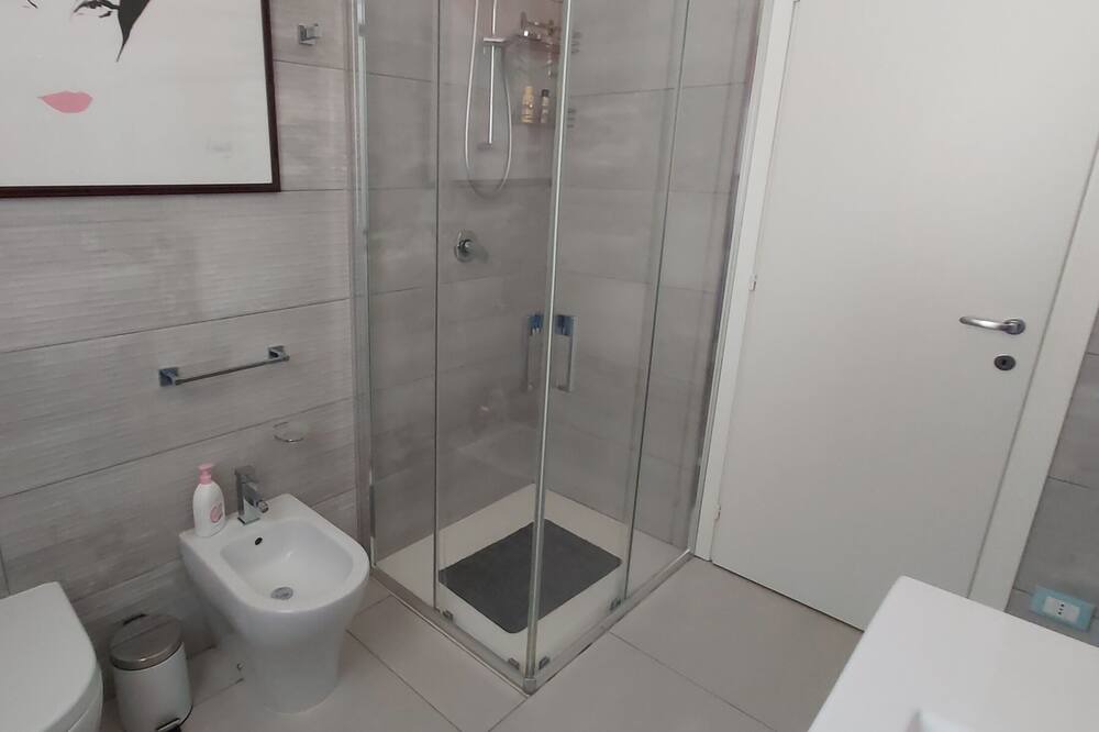 Photo of Bathroom in Castelvetrano