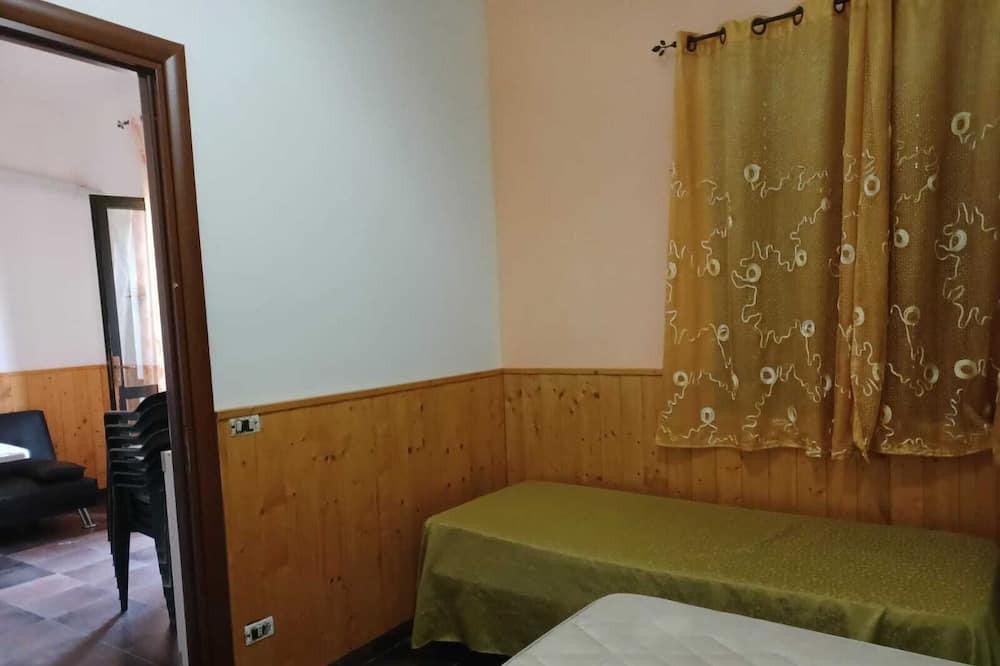 Photo of Bedroom in Campofelice di Roccella