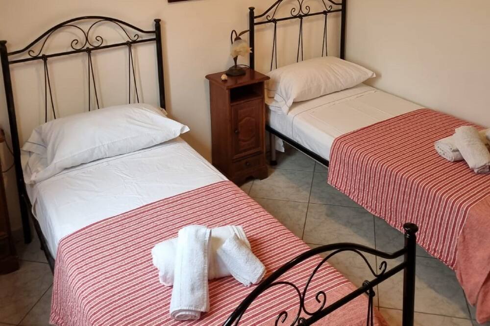 Photo of Bedroom in Castelluzzo