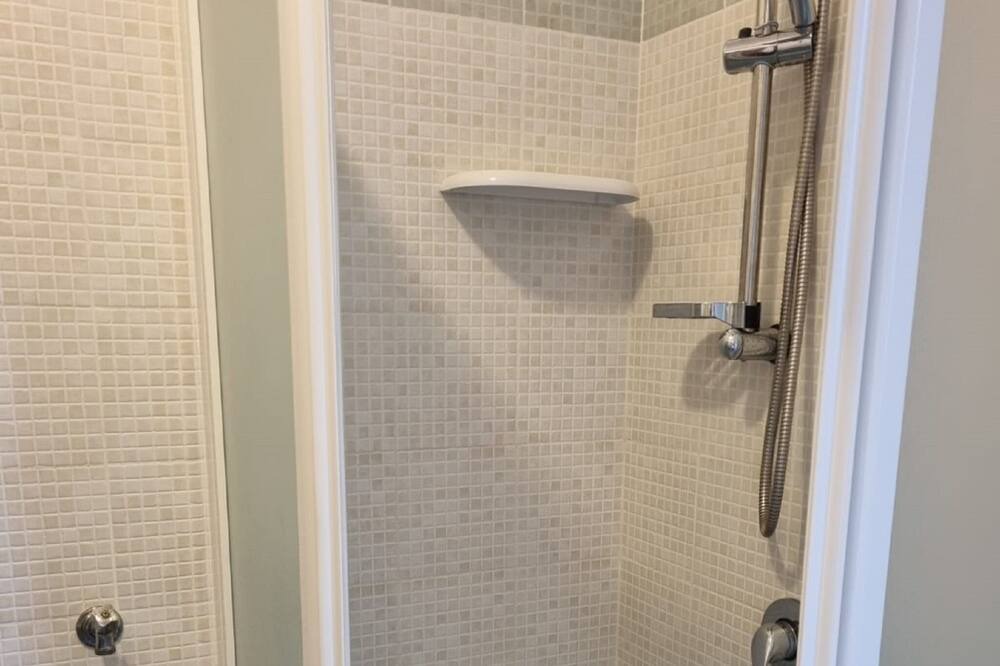 Photo of Bathroom in Castelluzzo