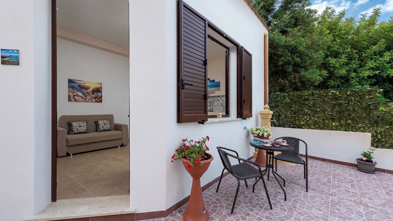 Photo of Outdoor in Macari