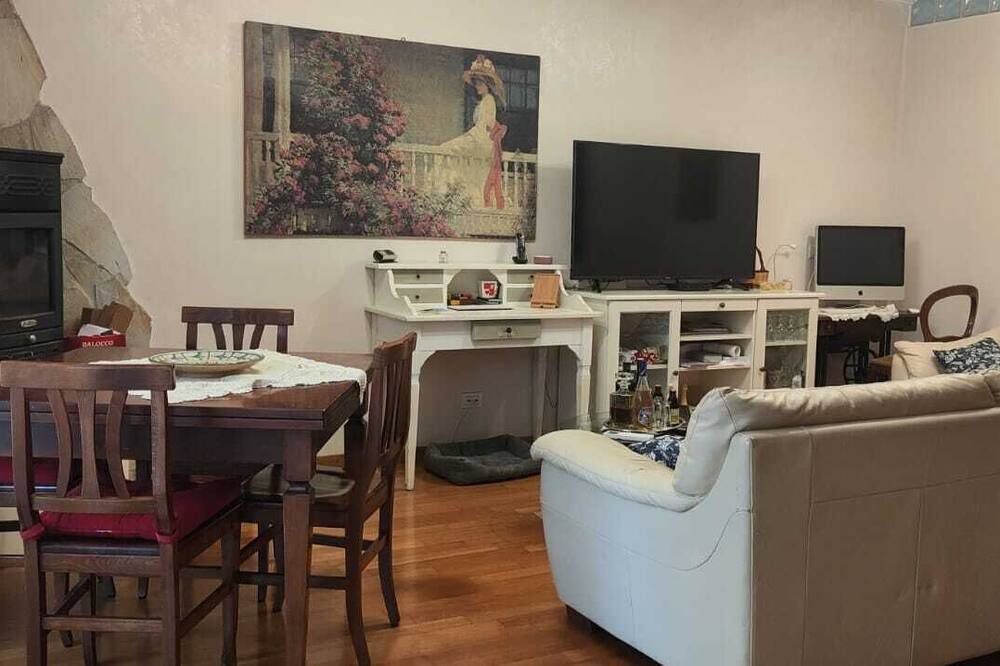 Photo of Livingroom in Guidonia Montecelio
