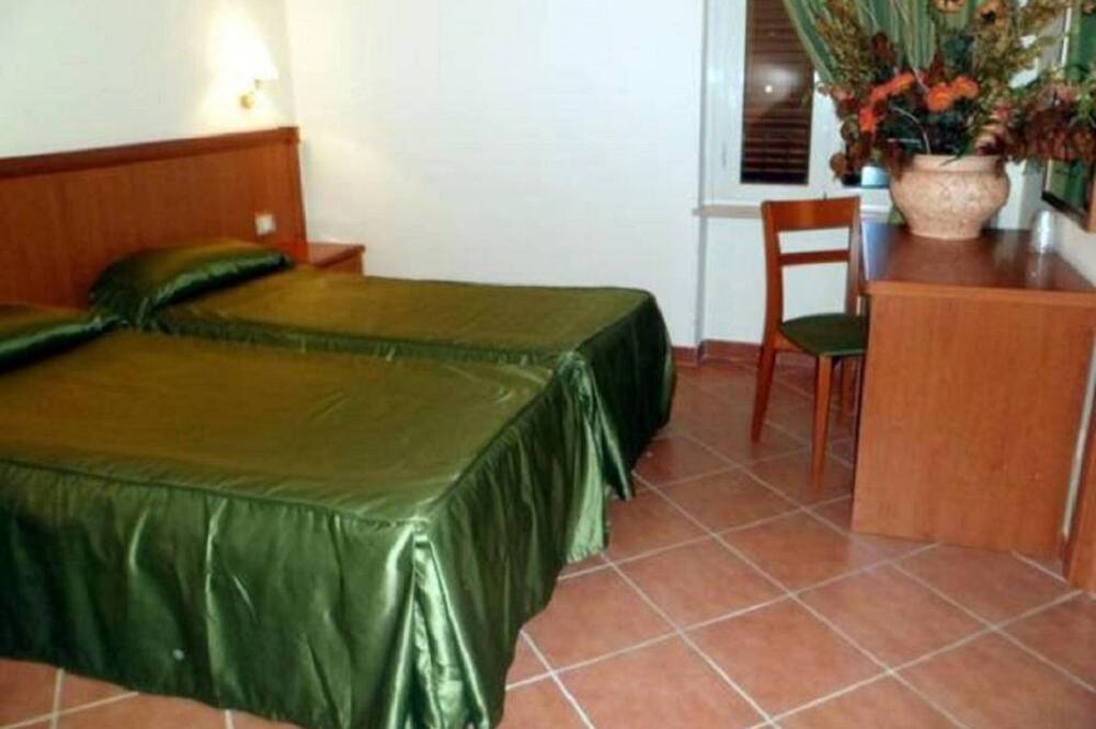 Photo of Bedroom in Albano Laziale