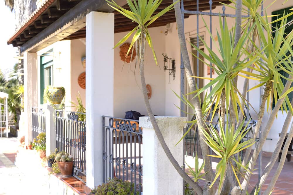 Photo of Outdoor in Pietraperzia