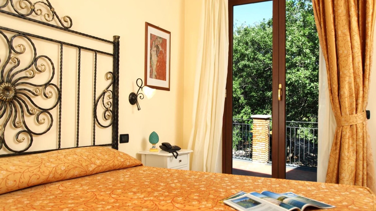 Photo of Bedroom in Francavilla di Sicilia