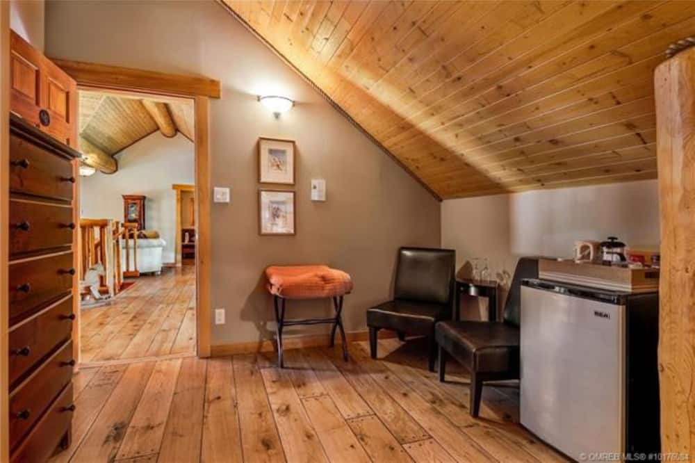 Photo of Kitchen in Upper Mission