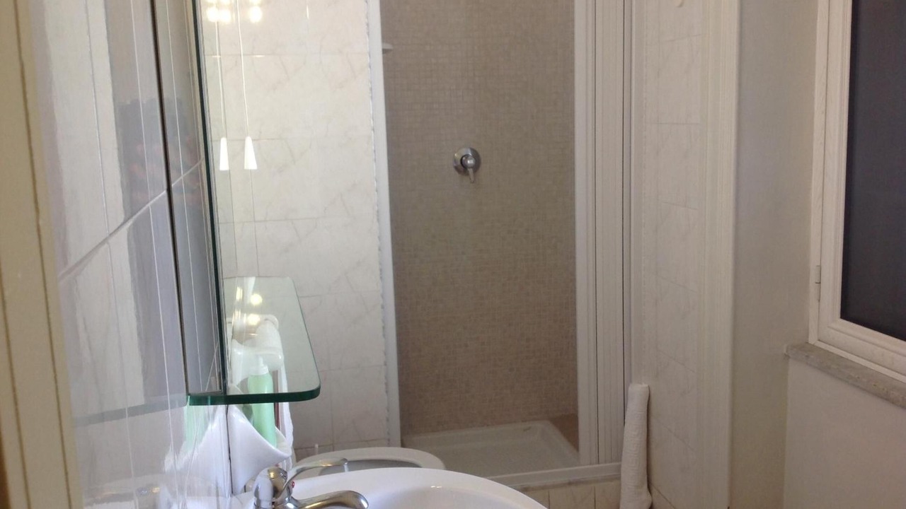 Photo of Bathroom in Kalsa
