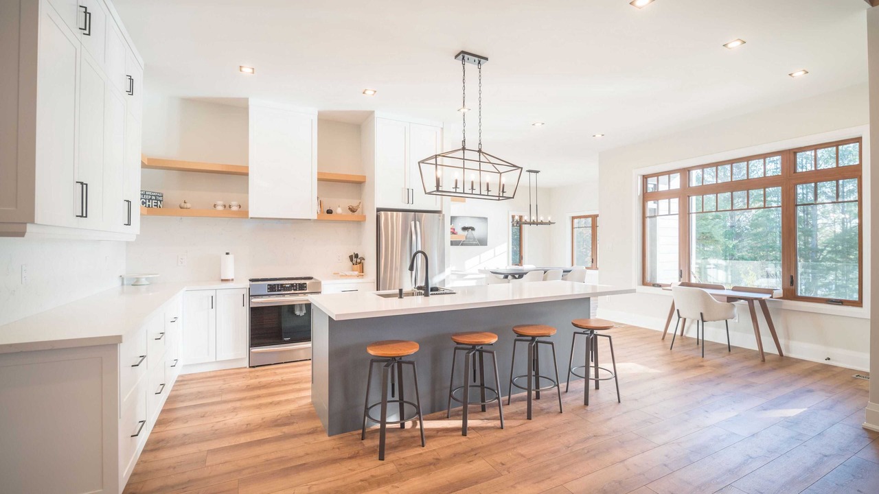 Photo of Kitchen in Lake of Bays