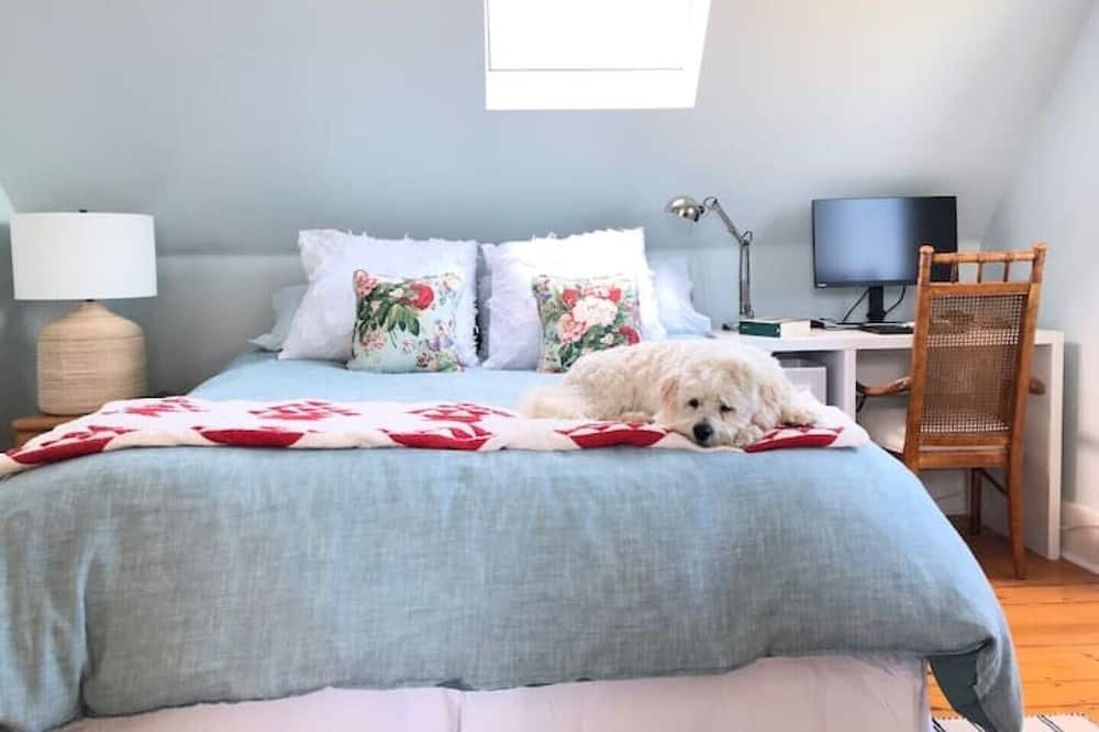 Photo of Bedroom in LaHave
