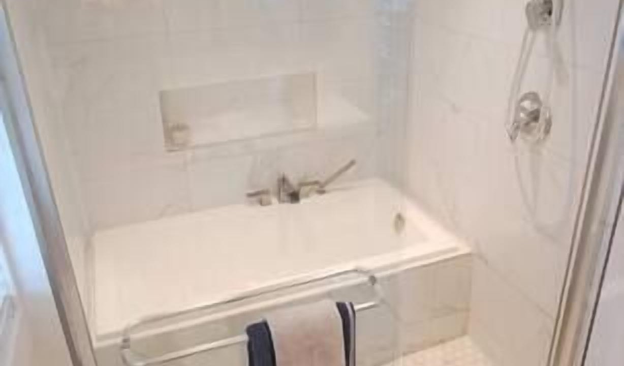 Photo of Bathroom in North Glenmore