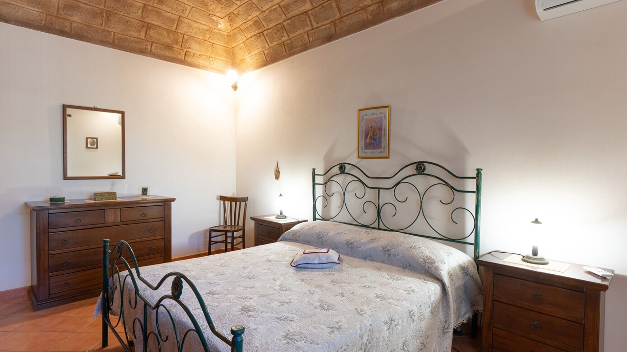 Photo of Bedroom in Castelluzzo