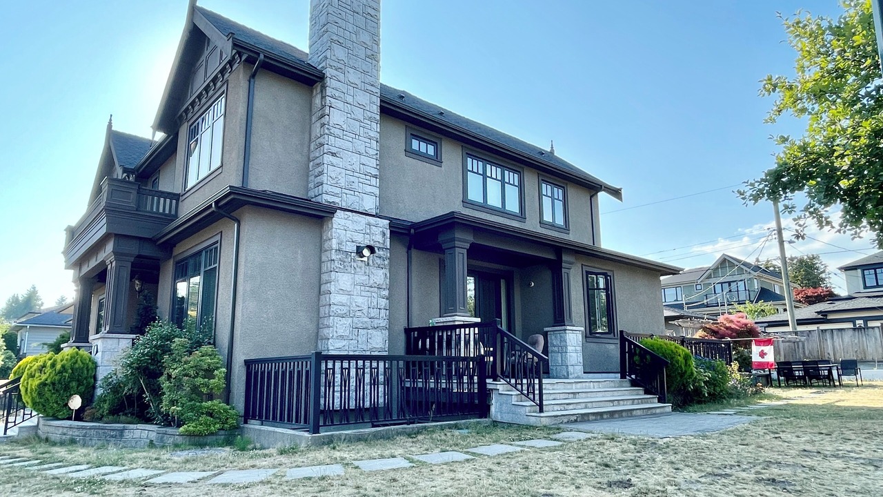 Photo of Outdoor in Oakridge