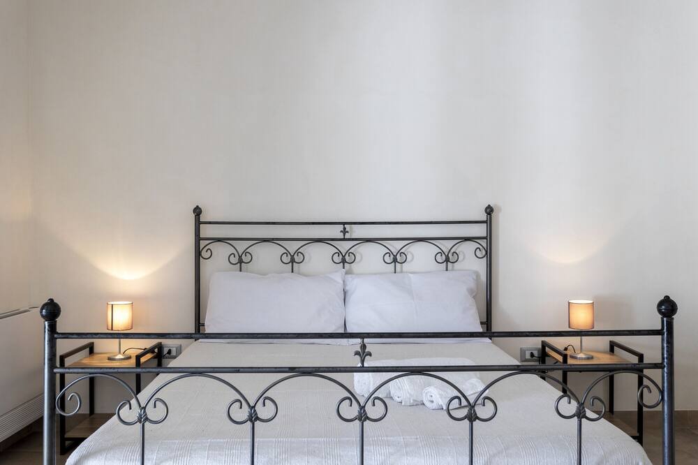 Photo of Bedroom in Digerbato