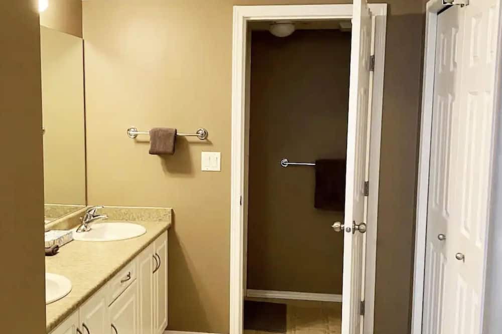 Photo of Bathroom in North End