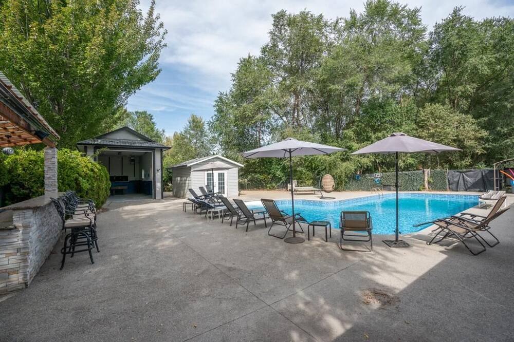Photo of Outdoor in Central Okanagan