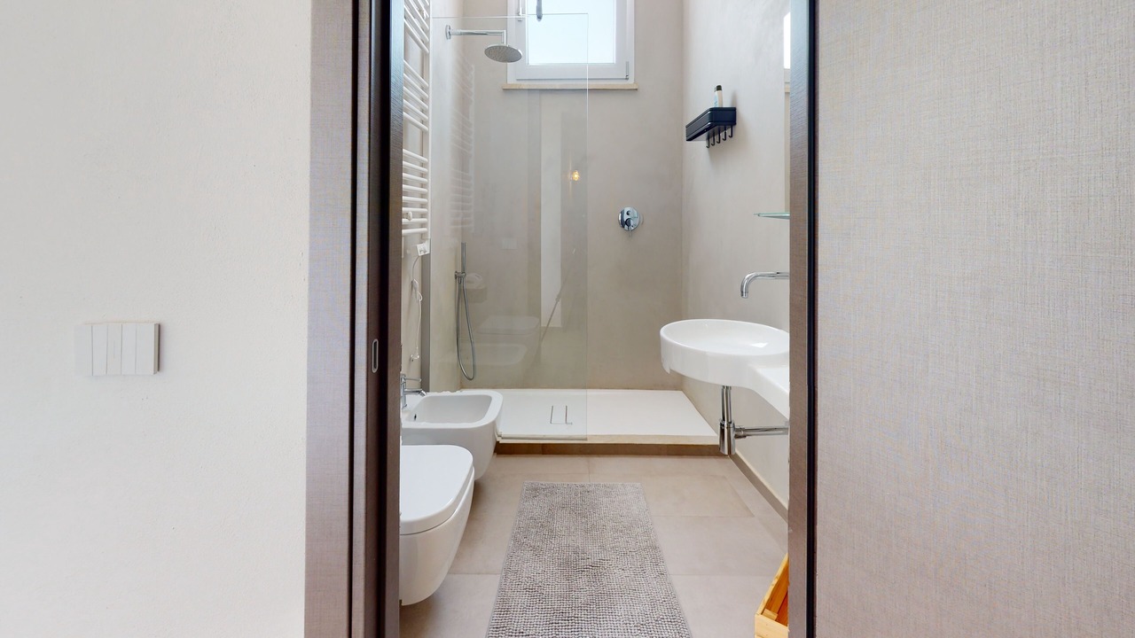 Photo of Bathroom in Gela