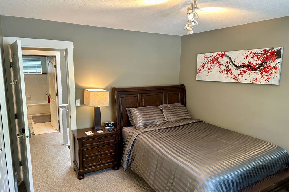 Photo of Bedroom in Gallaghers Canyon