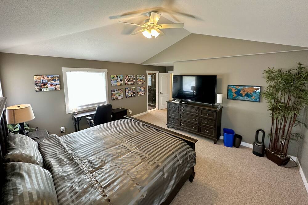 Photo of Bedroom in Gallaghers Canyon