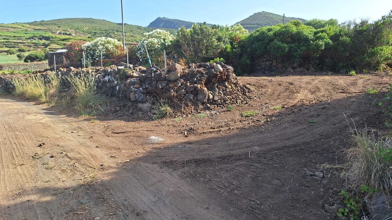 Photo of Others in Pantelleria