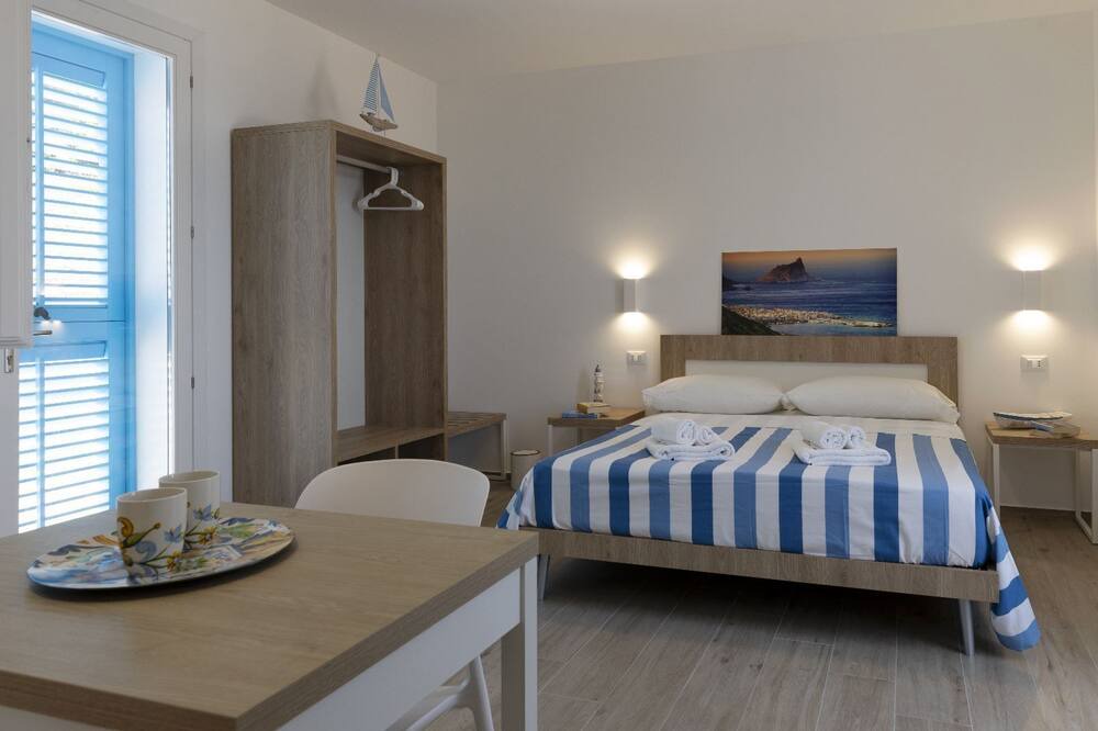 Photo of Bedroom in Marettimo
