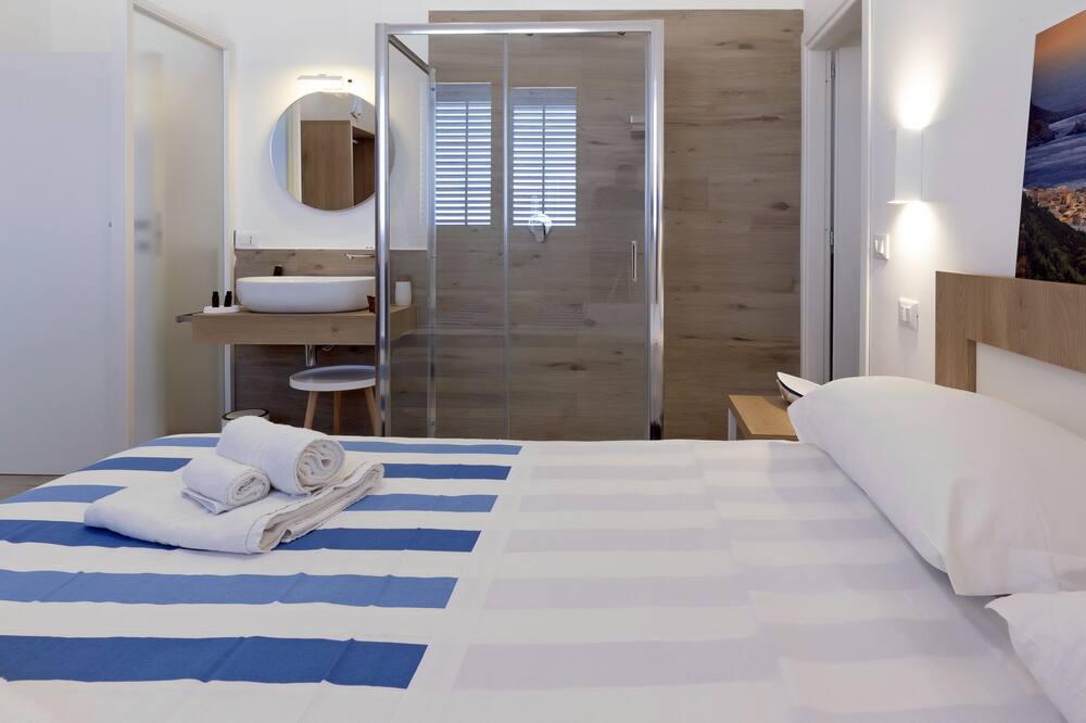 Photo of Bedroom in Marettimo