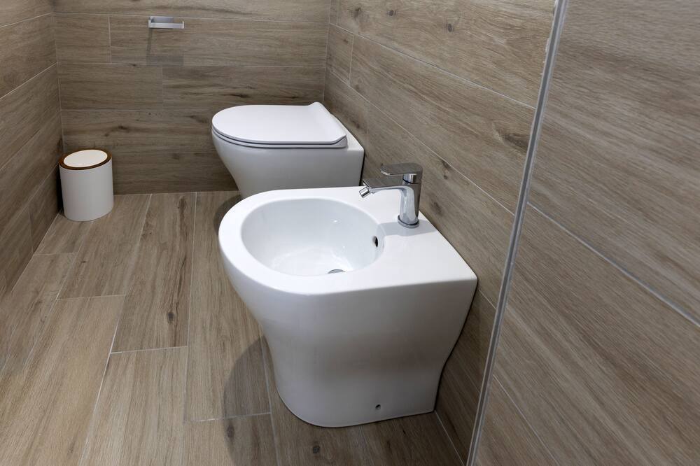 Photo of Bathroom in Marettimo