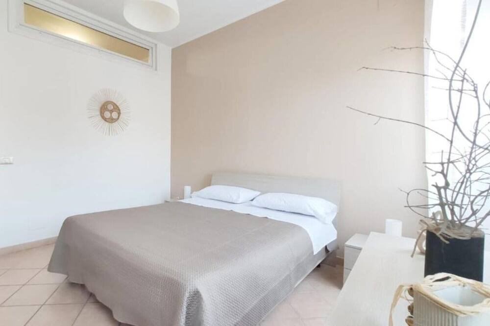 Photo of Bedroom in Nettuno