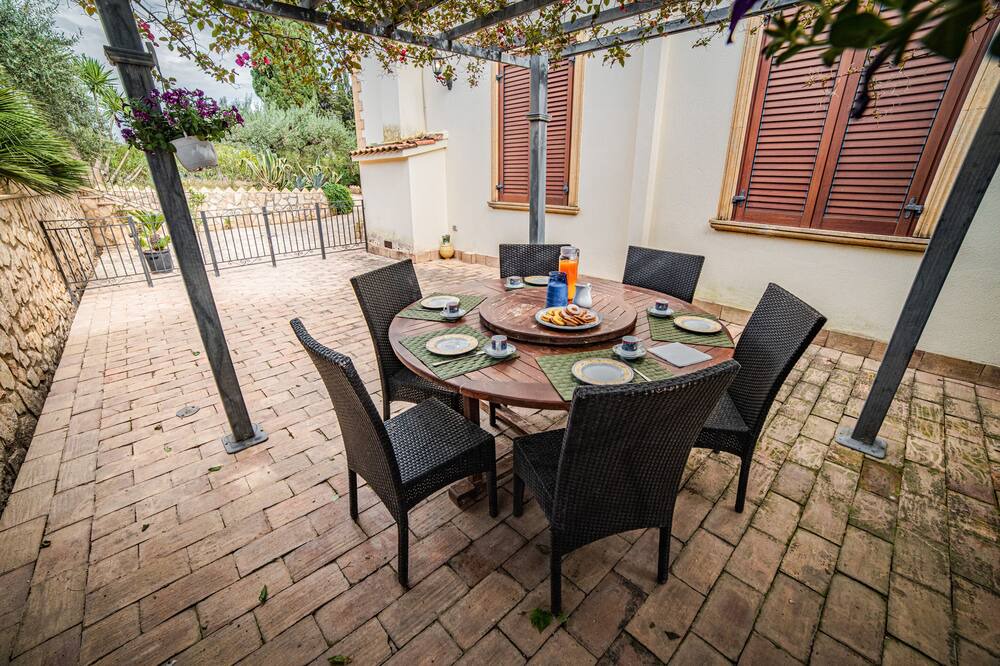 Photo of Patio Balcony in Ribera