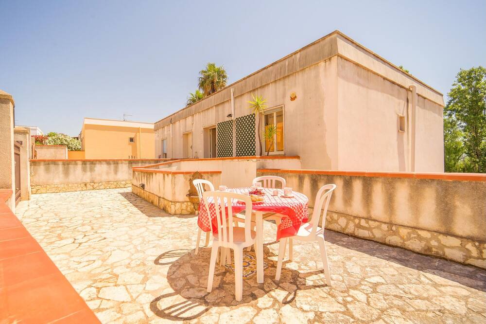 Photo of Patio Balcony in Marinella di Selinunte