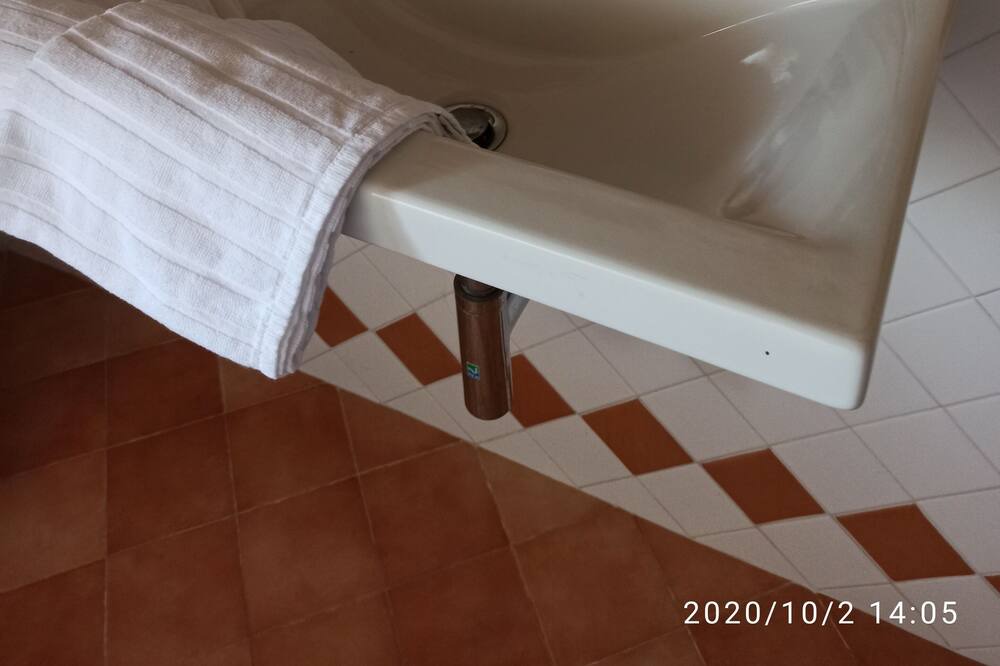 Photo of Bathroom in Alcamo