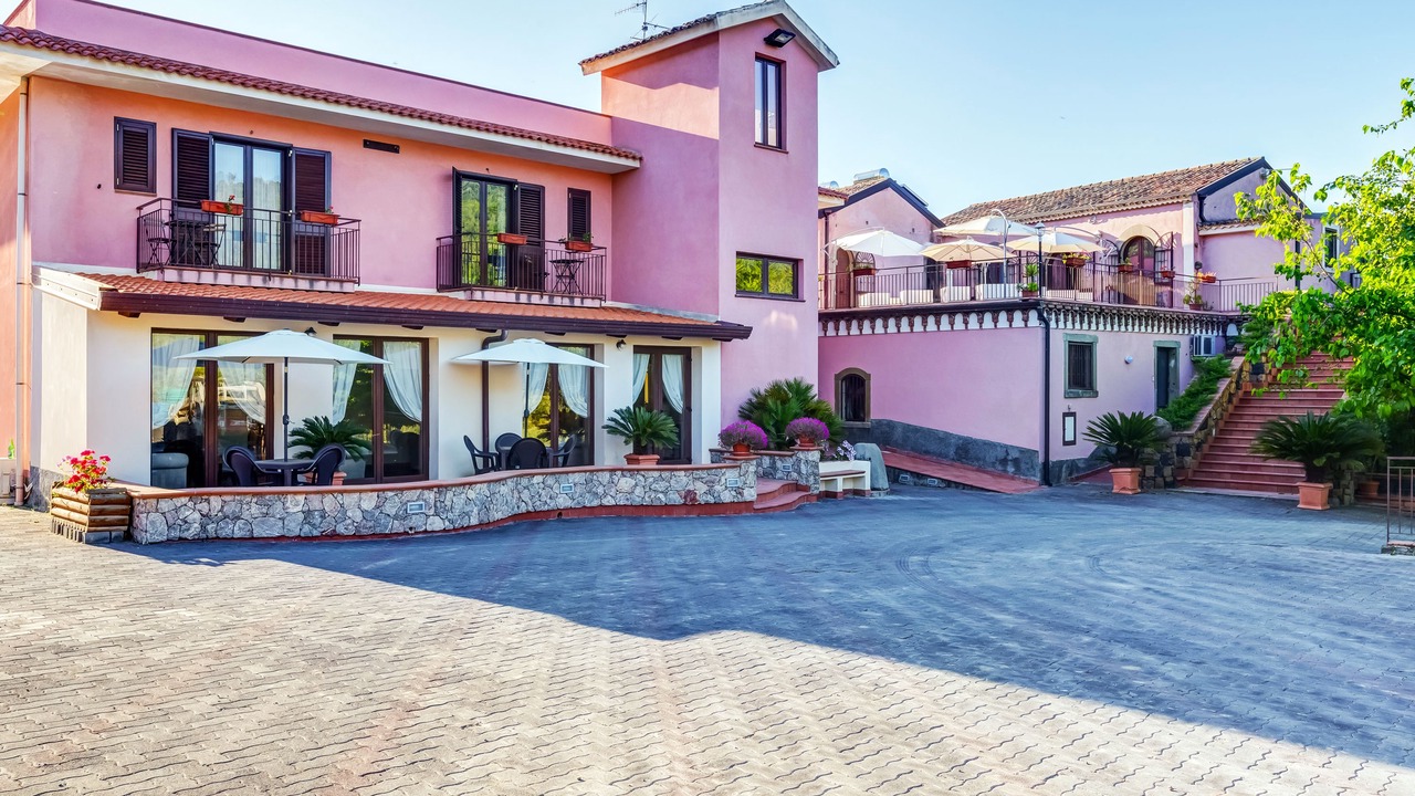 Photo of Outdoor in Mitogio
