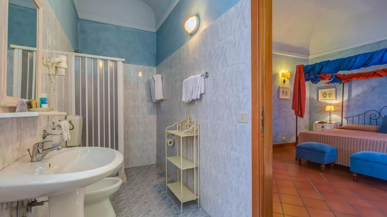 Photo of Bathroom in Mitogio