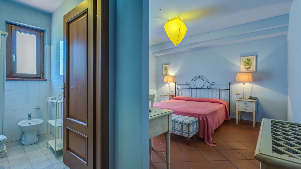 Photo of Bedroom in Mitogio