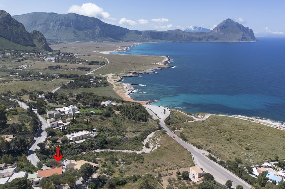 Photo of Outdoor in Macari