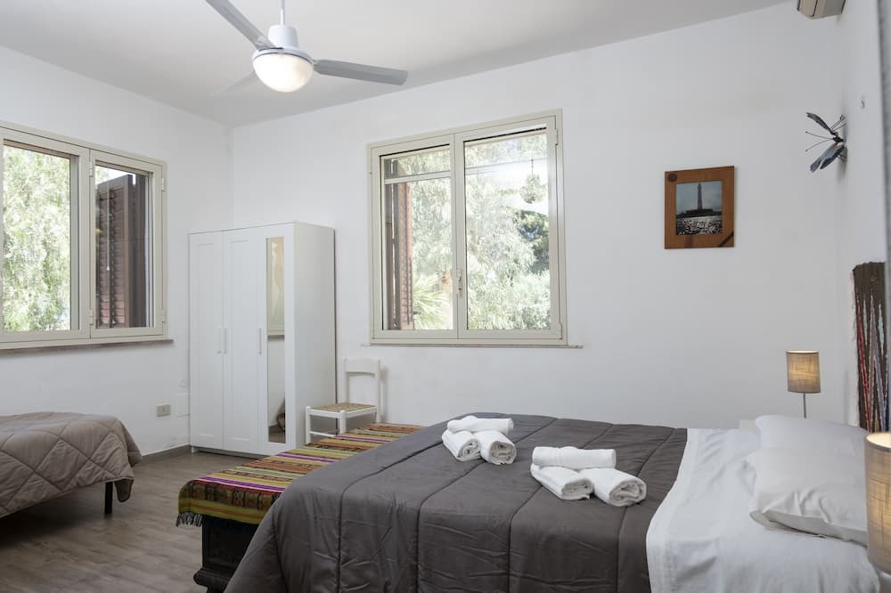 Photo of Bedroom in Macari