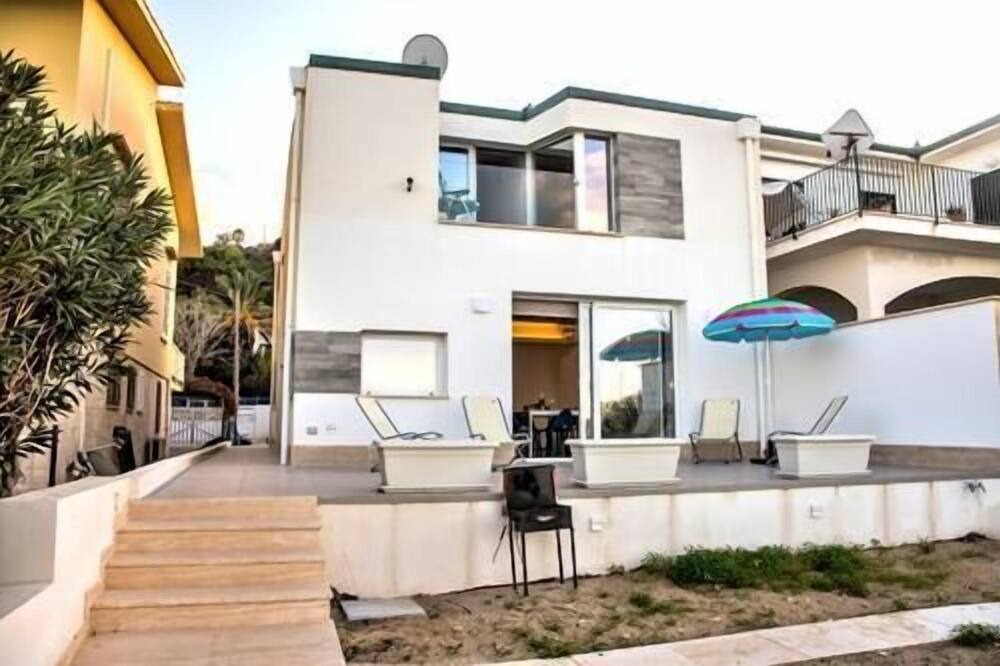 Photo of Outdoor in Alcamo Marina