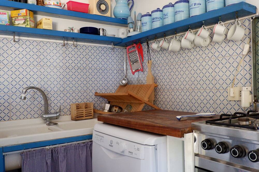 Photo of Kitchen in Pantelleria