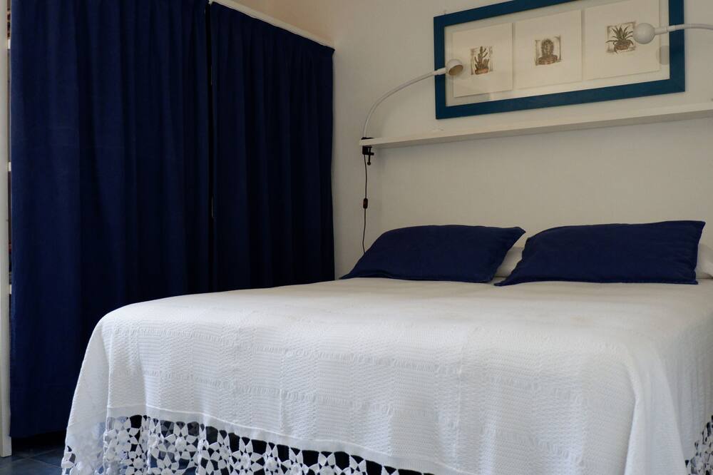 Photo of Bedroom in Pantelleria