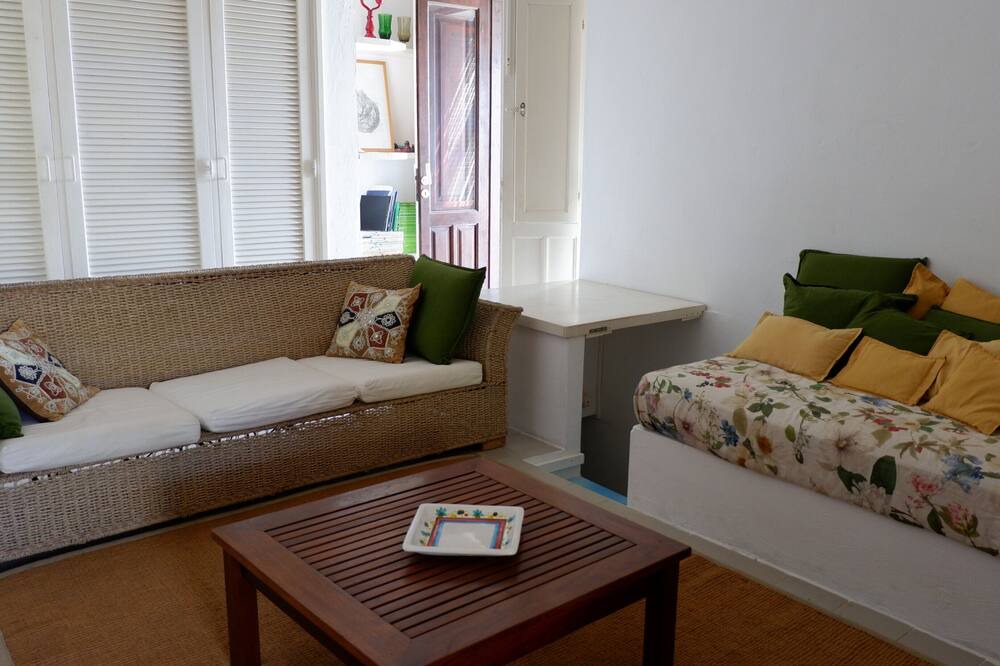 Photo of Livingroom in Pantelleria