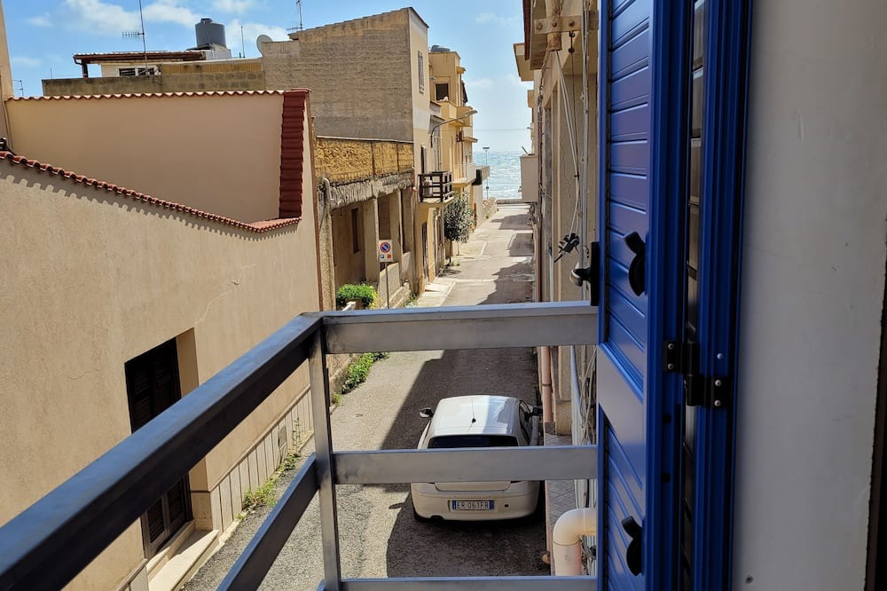 Photo of Patio Balcony in Tre Fontane