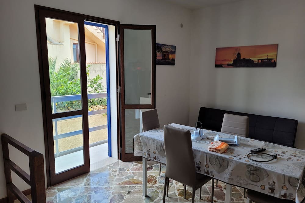 Photo of Livingroom in Tre Fontane