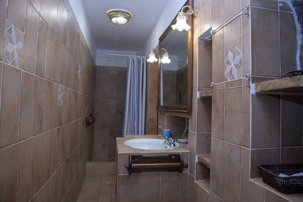Photo of Bathroom in Ponza