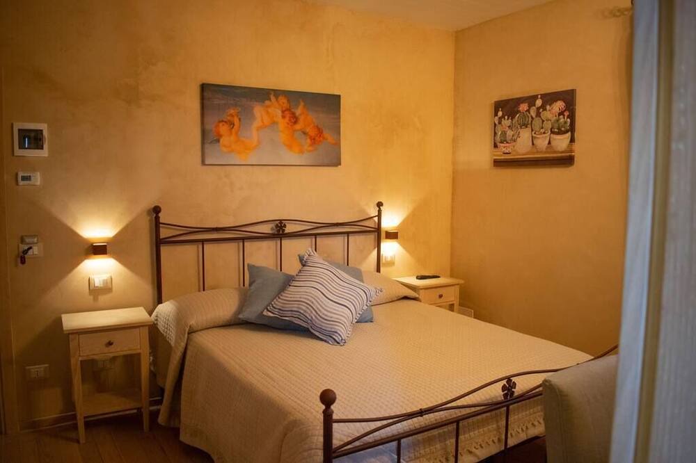 Photo of Bedroom in Monte San Biagio
