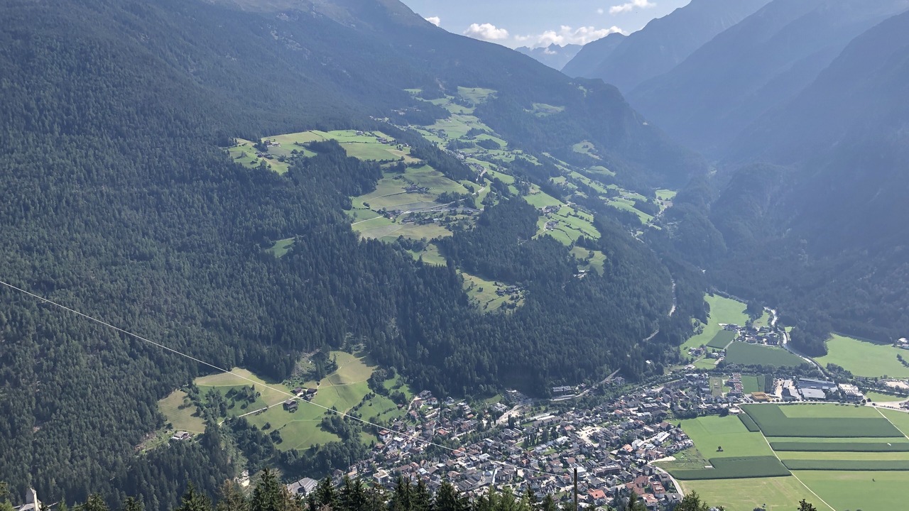 Photo of Outdoor in Sand in Taufers