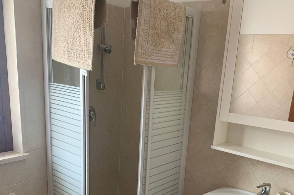 Photo of Bathroom in Nettuno